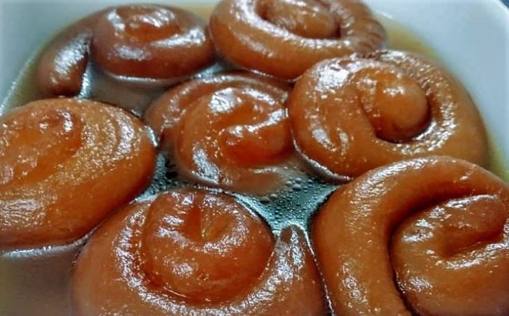 Chanar gilipi (ছানার জিলিপী )