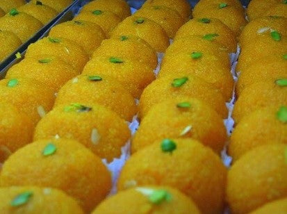 Laddu (লাড্ডূ)