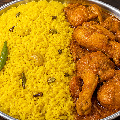 নবরত্ন পোলাও সঙ্গে ২ পিস চিকেন
