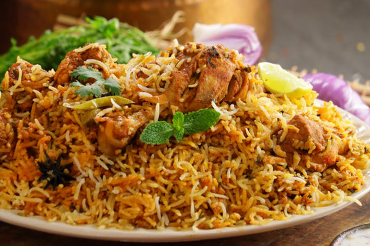 ১ পিস চিকেন বিরিয়ানী + ১ পিস আলু (750ML)